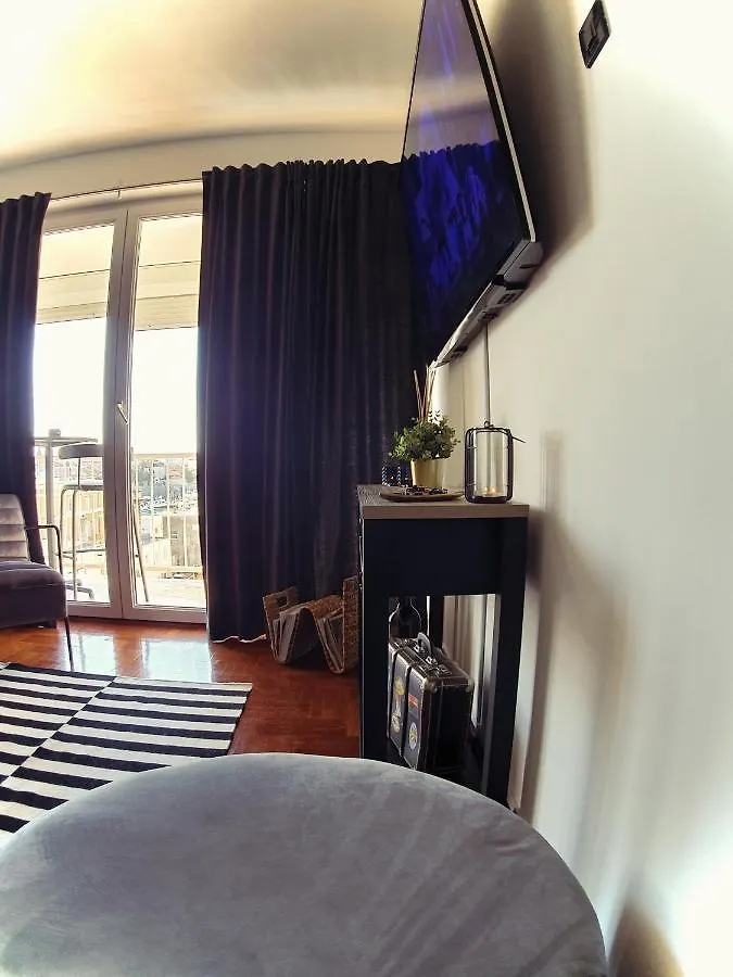 Διαμέρισμα New! Gambinno Apartment, Zadar City Centre