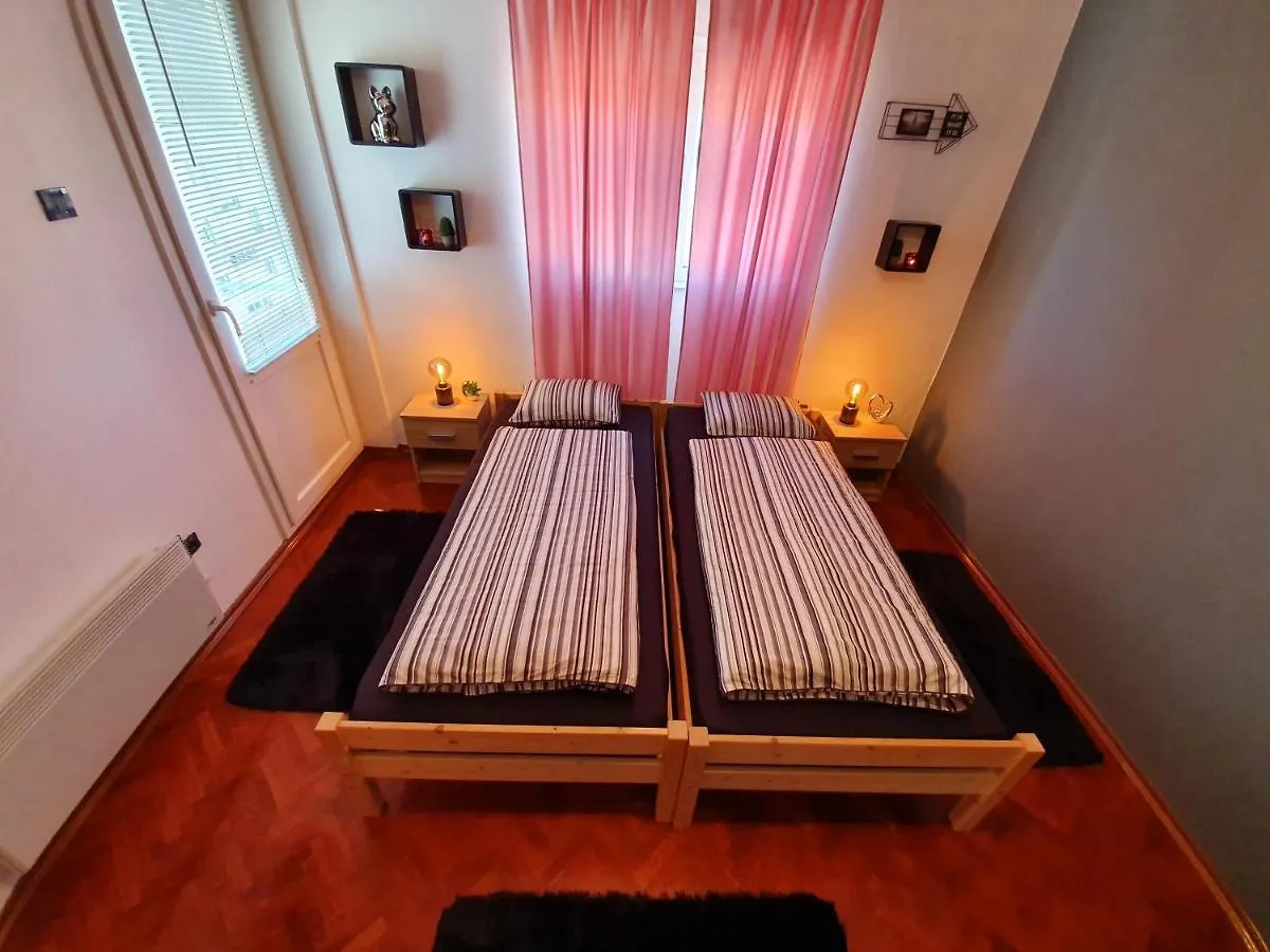 New! Gambinno Apartment, Zadar City Centre 0*,  Κροατία